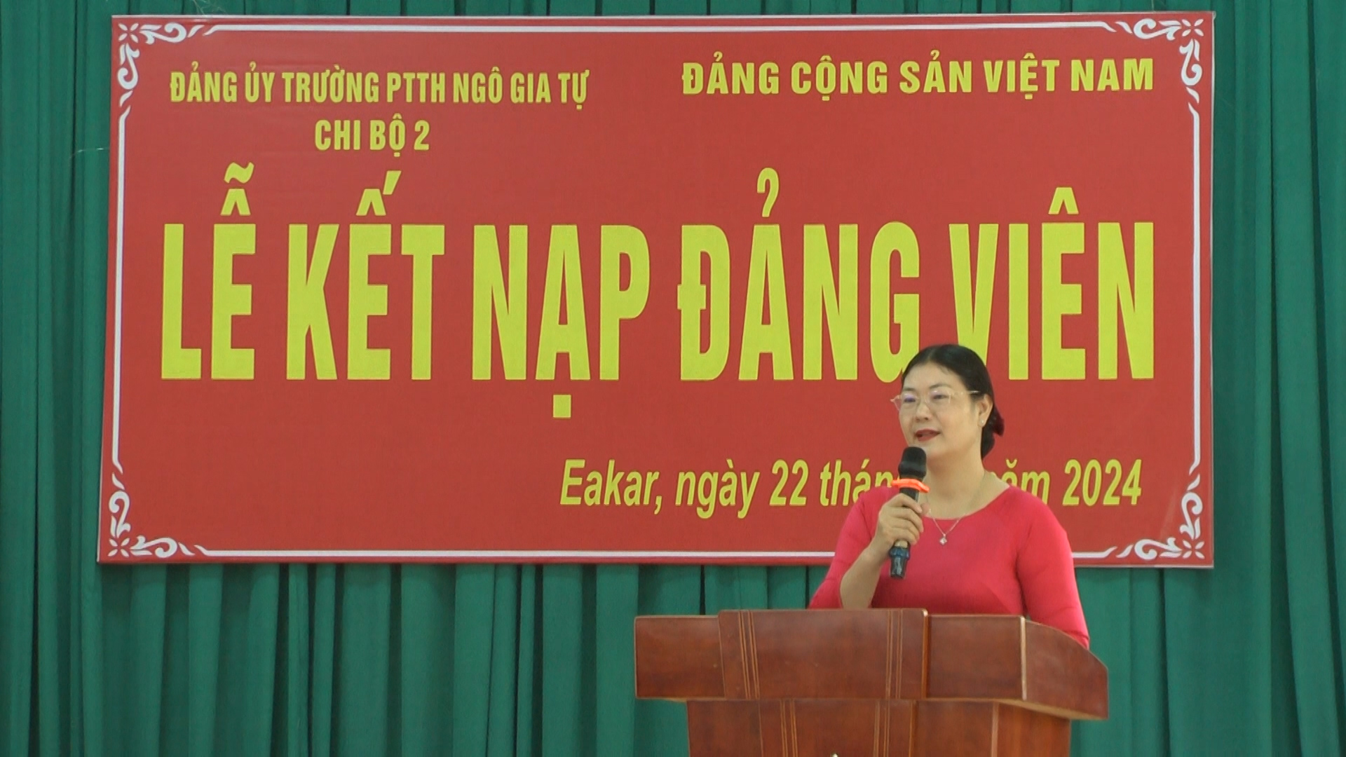 Cô Dinh pb 1